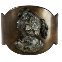 antique_vulcanite_baccante_cuff_bracelet_1