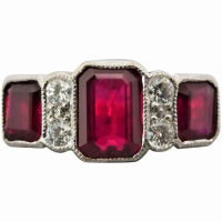 estate-18k-gold-ruby-and-diamond-ring