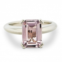 platinum-pink-sapphire-ring_1