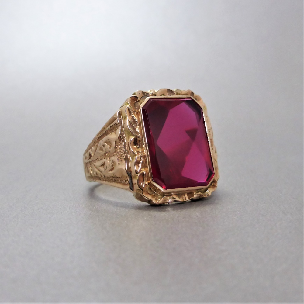 Beryl Lane - Vintage 9ct Gold Ornately Patterned Synthetic Ruby Ring